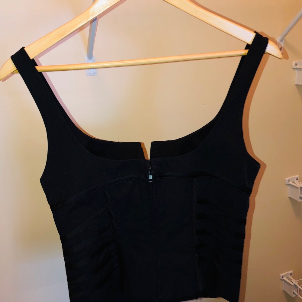 Cache vest top - Picture 2 of 4